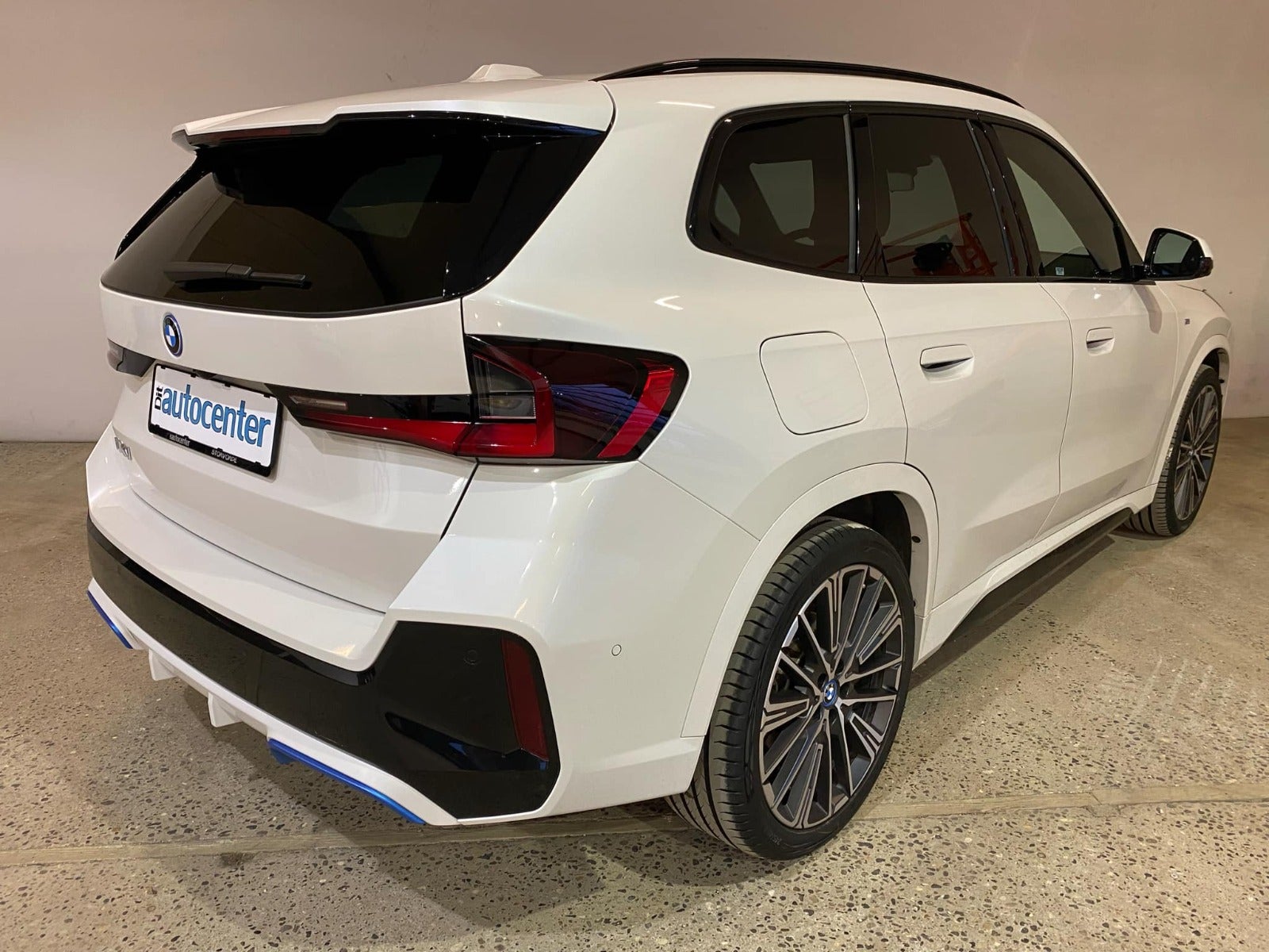 BMW iX1 xDrive30 Fully Charged M-Sport