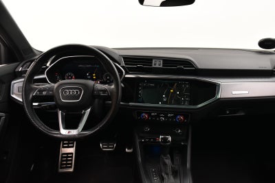 Audi Q3 TDi S-line quattro S-tr.