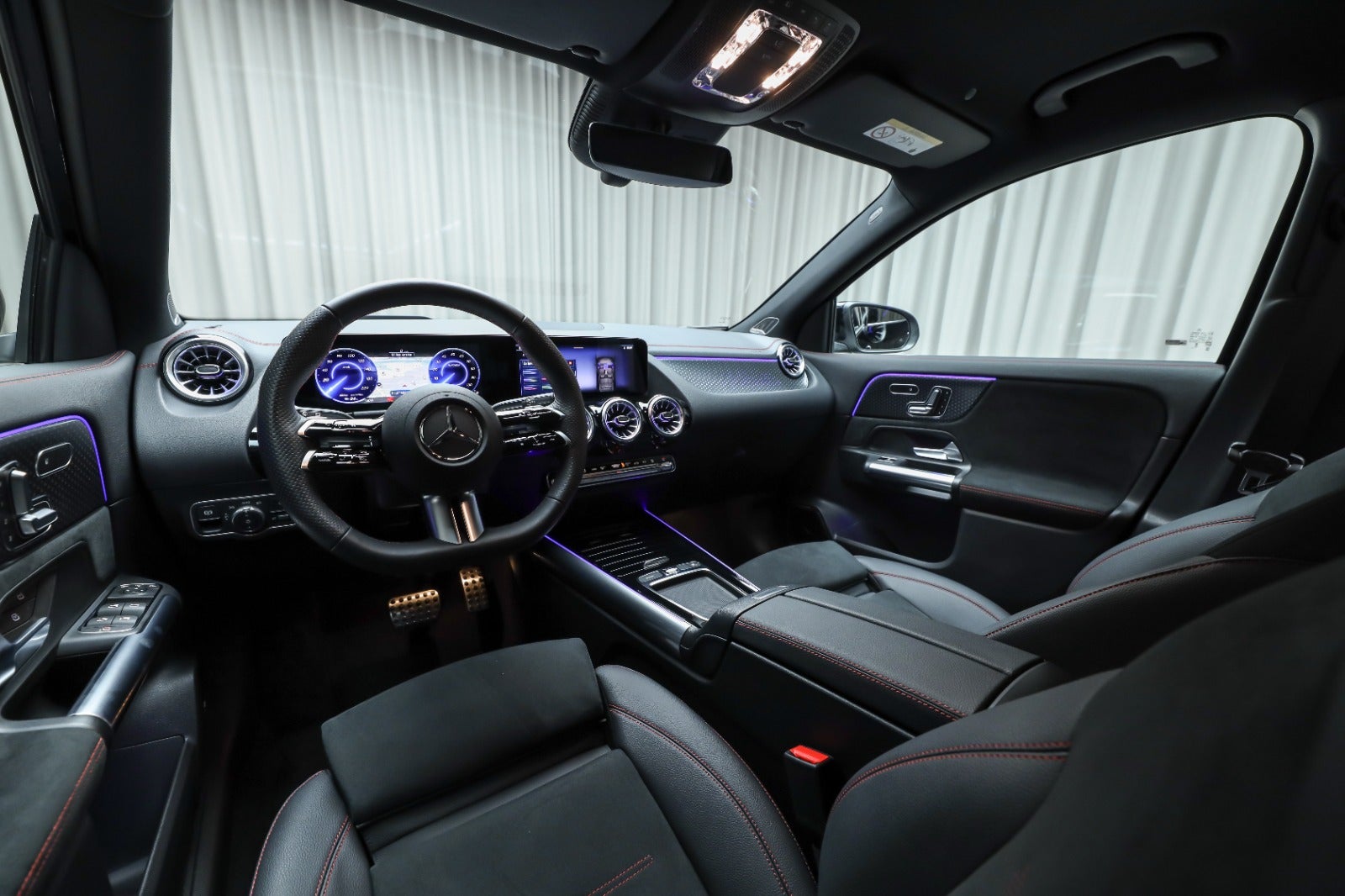 Mercedes-Benz EQA 250+ (4/8)