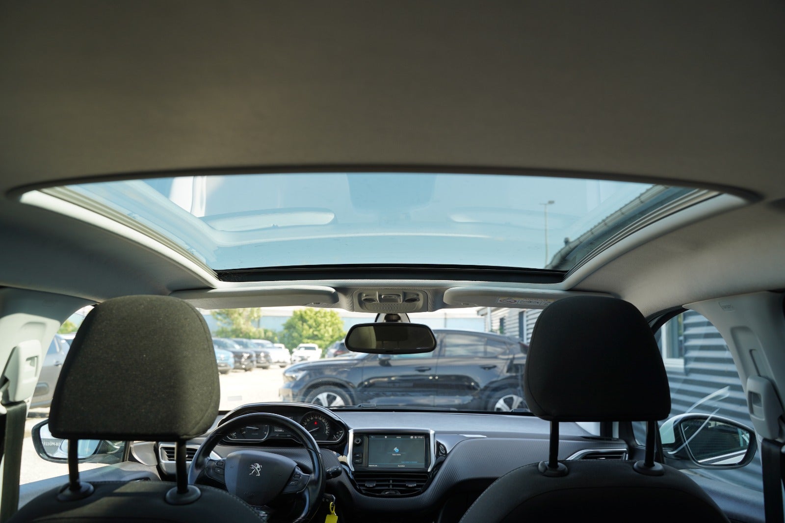 Billede af Peugeot 208 1,5 BlueHDi 100 Prestige Sky