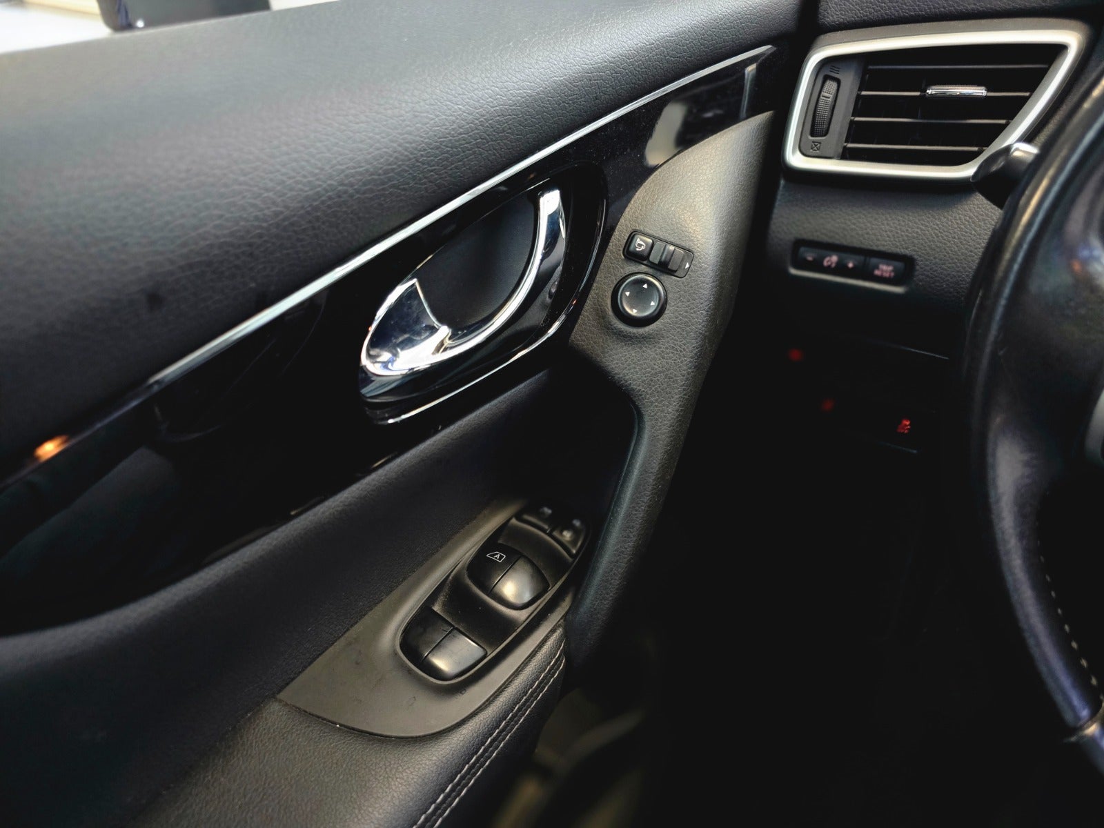 Billede af Nissan Qashqai 1,6 Dig-T 163 Tekna