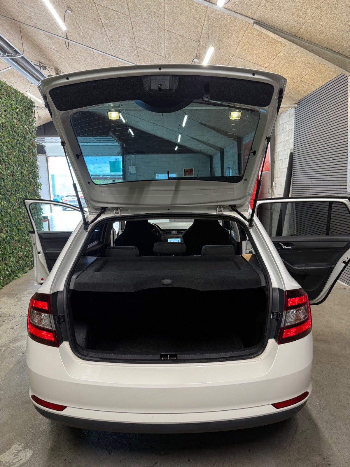 Billede af Skoda Rapid 1,2 TSi 105 110 Edition Spaceback