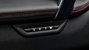 Land Rover Discovery Sport P300e R-Dynamic SE aut.