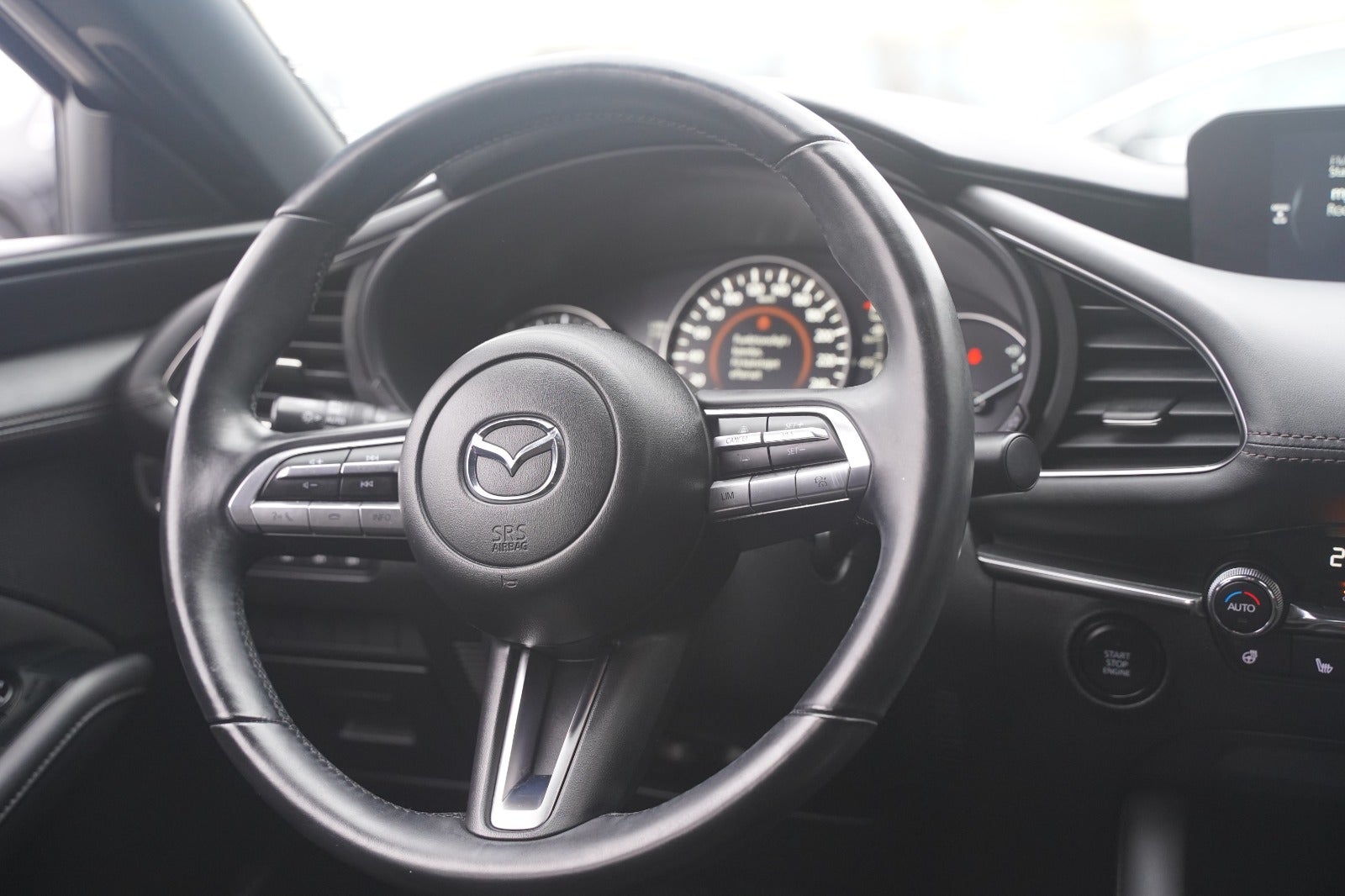 Billede af Mazda 3 1,8 SkyActiv-D 116 Sky aut.