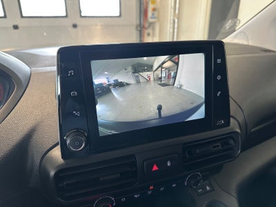 Peugeot Partner BlueHDi 130 L1V1 Plus EAT8 Van