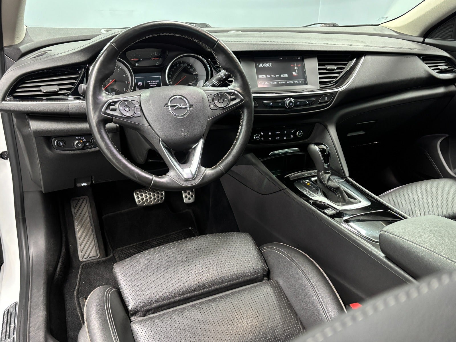 Billede af Opel Insignia 1,5 T 165 Dynamic Sports Tourer aut.