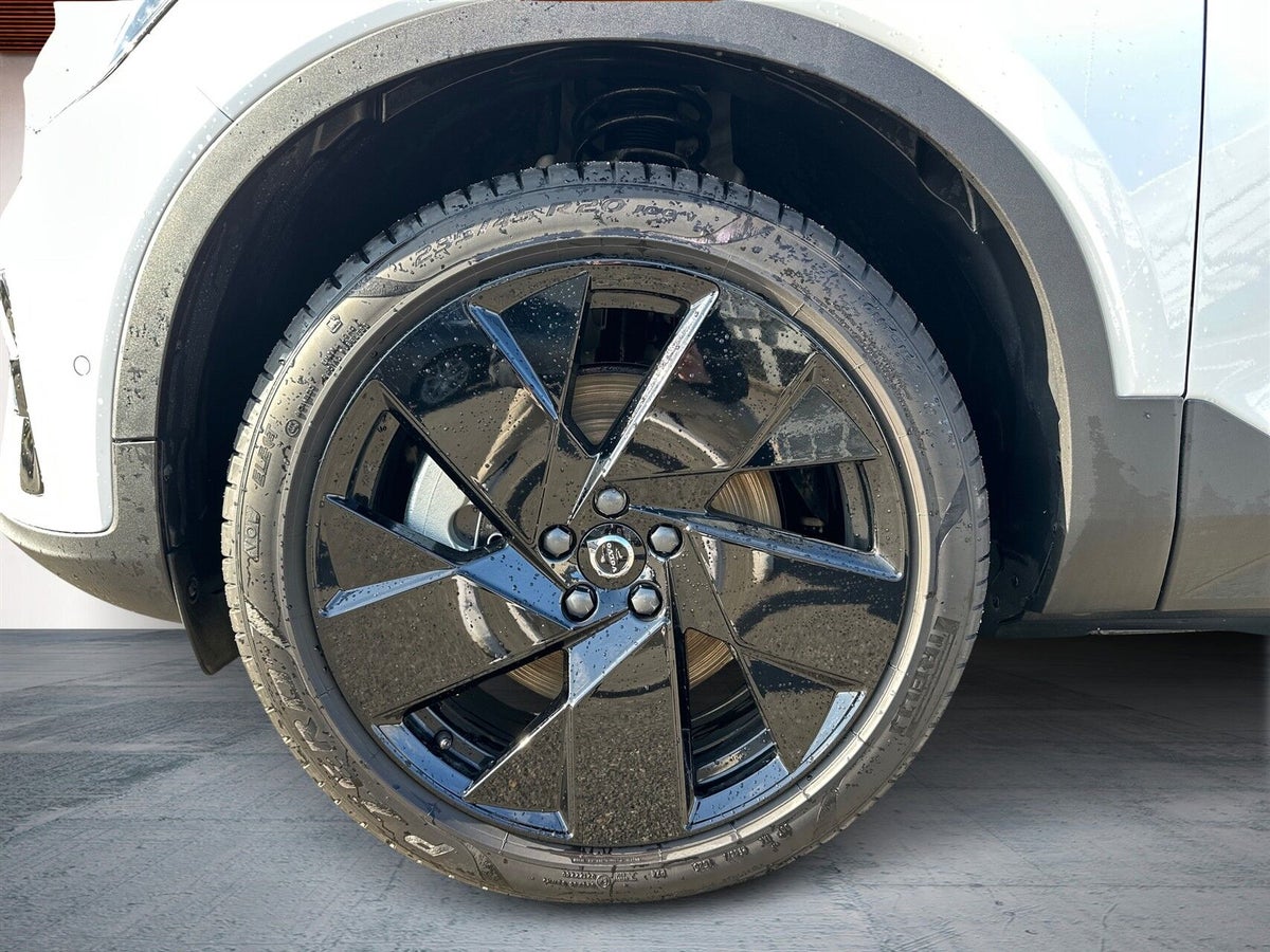 Volvo EX40 Extended Range Black Edition Excess billede 9