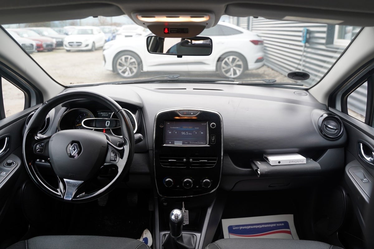 Billede af Renault Clio IV 1,5 dCi 75 Expression Sport Tourer Van
