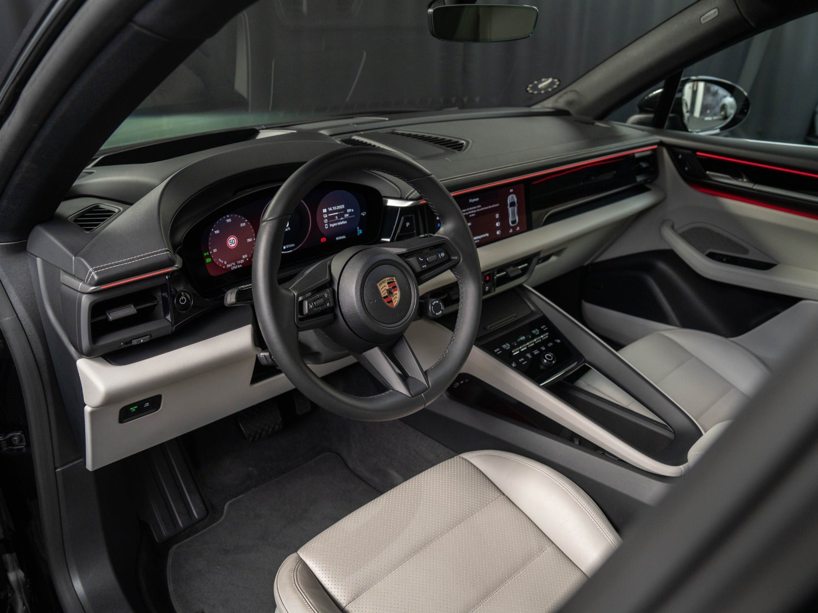 Gallery image 11 of 18