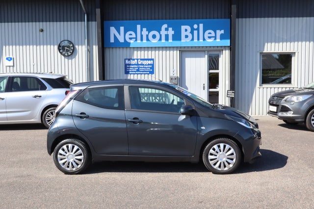 Toyota Aygo 1,0 VVT-i x-clusiv