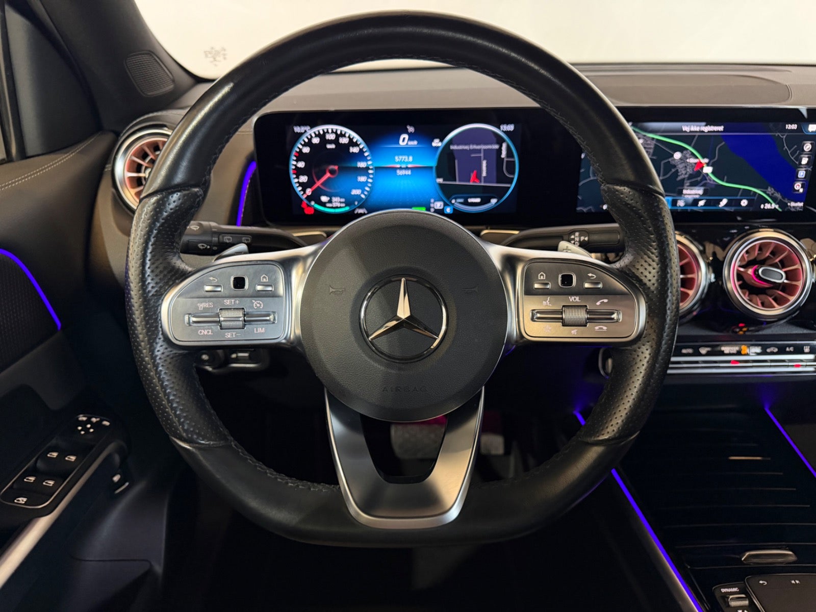 Mercedes EQB250+ Electric Art 7prs