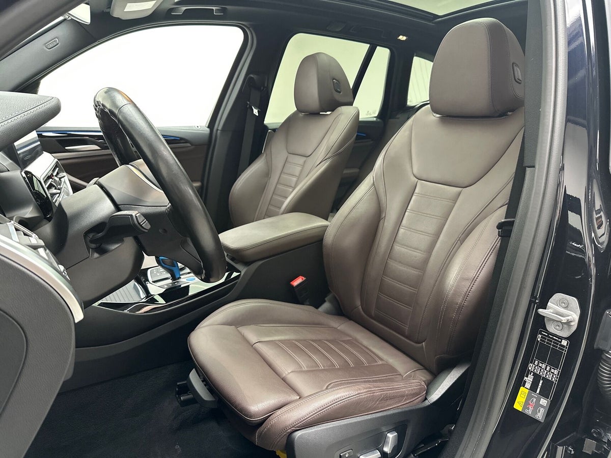 BMW iX3 Charged Plus M-Sport billede 18
