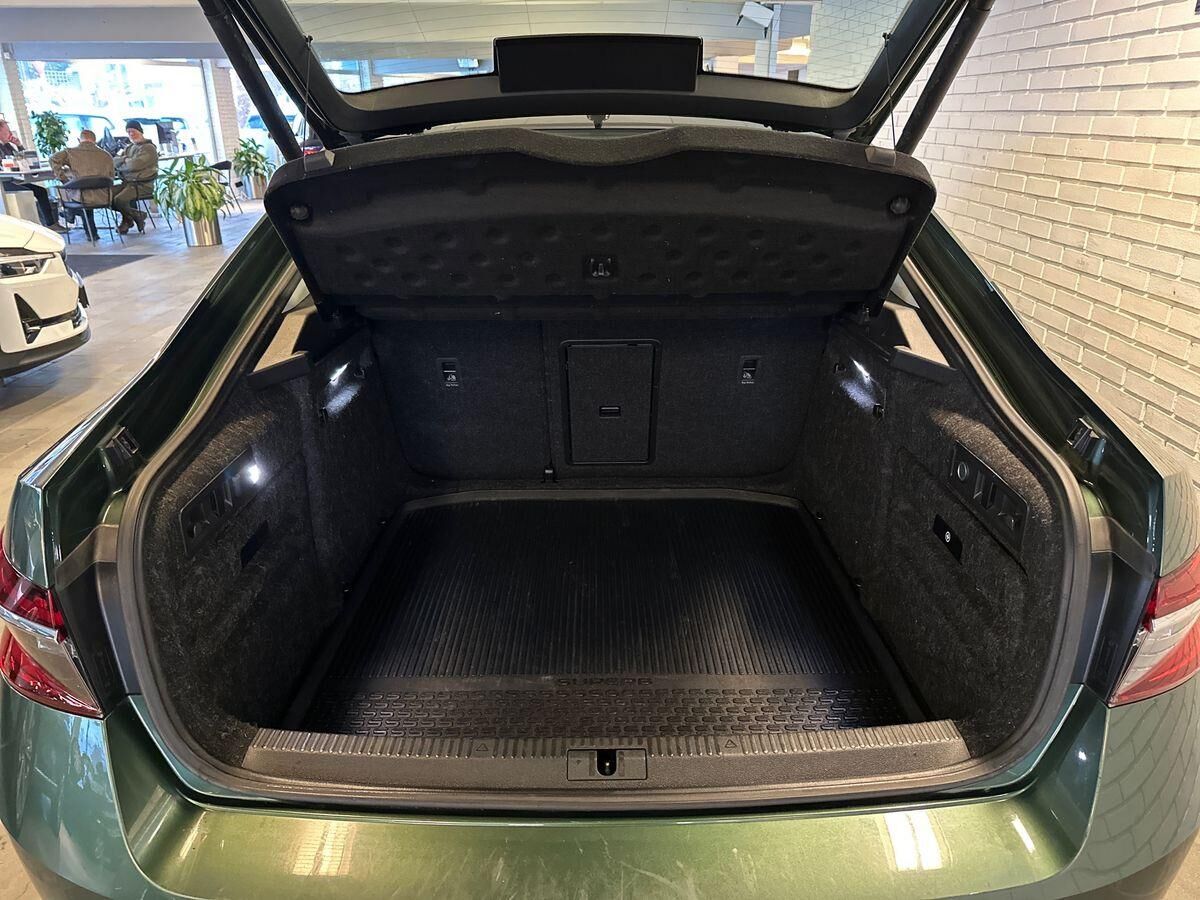 Skoda Superb TSi 150 Business Executive DSG billede 7