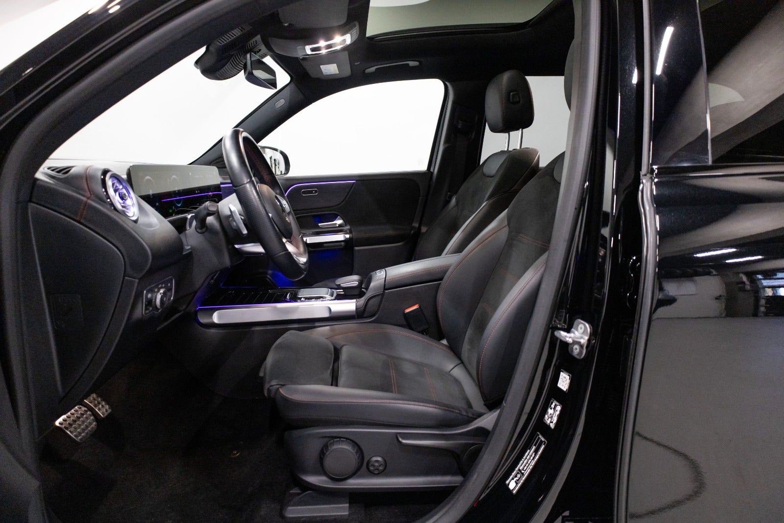 Mercedes-Benz EQB300 AMG Line 4Matic 7prs