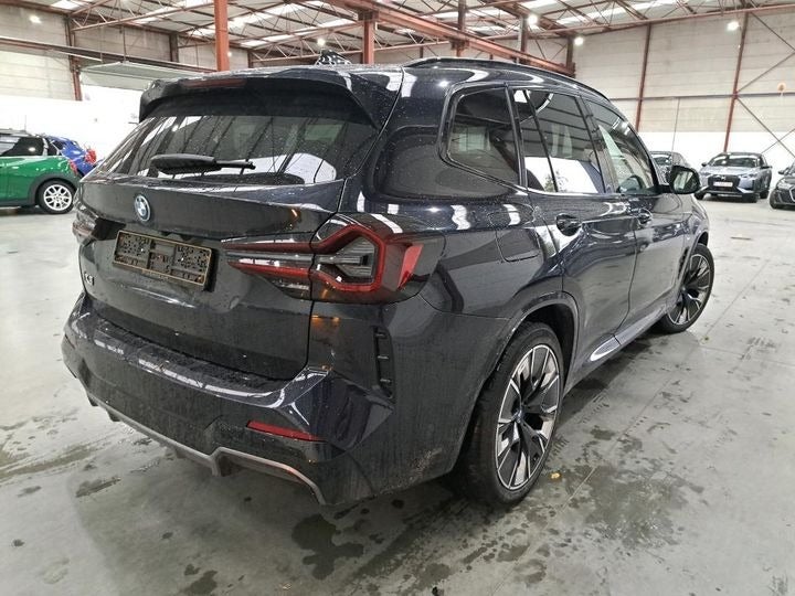 BMW iX3 2023