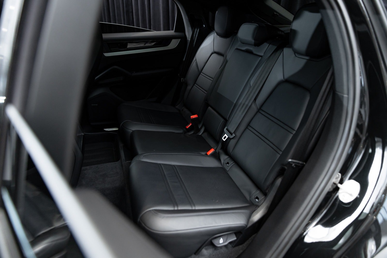 Gallery image 18 of 18