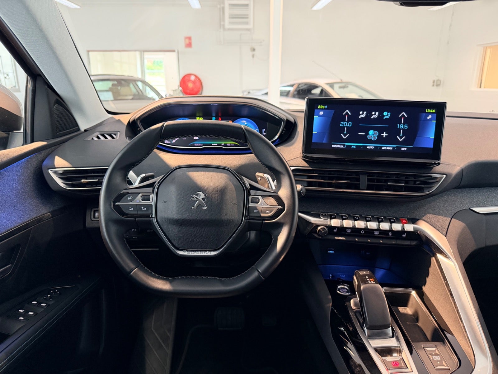Billede af Peugeot 3008 1,6 Hybrid Allure Pack EAT8