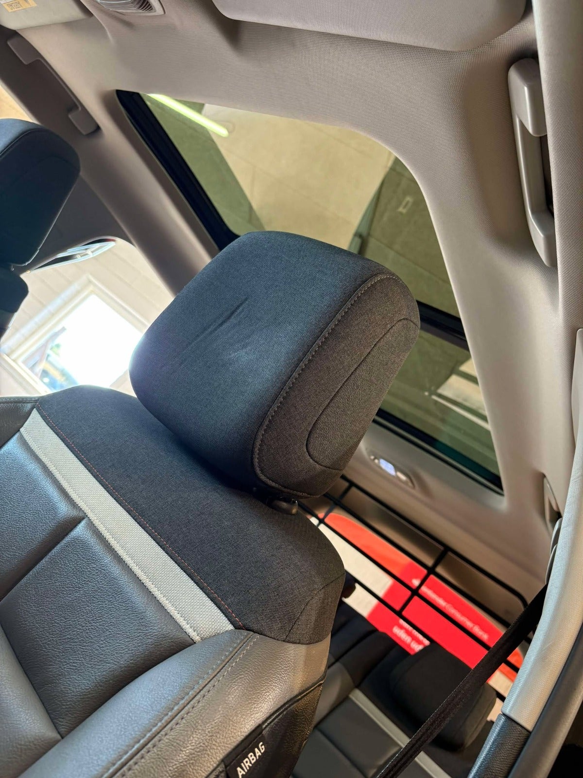 Billede af Citroën C5 Aircross 1,6 Hybrid Iconic Black Edition EAT8