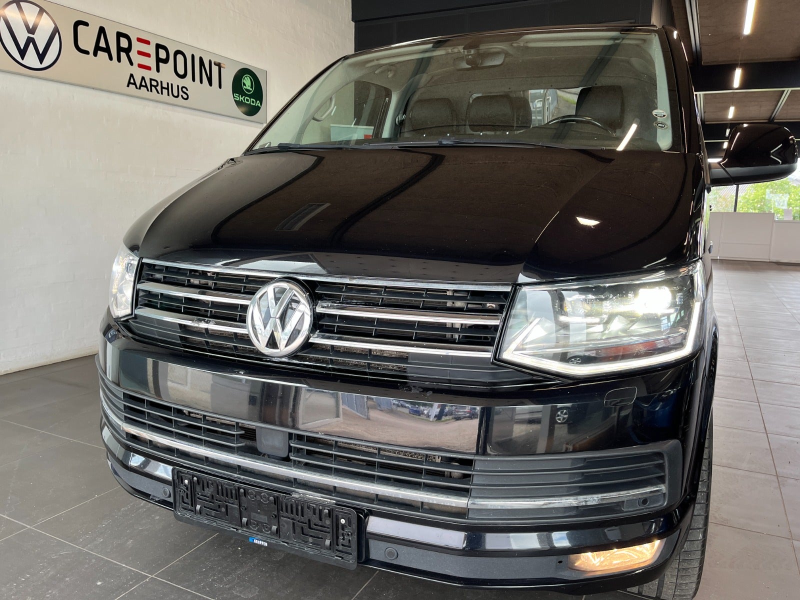 Billede af VW Transporter 2,0 TDi 204 Kassevogn DSG kort