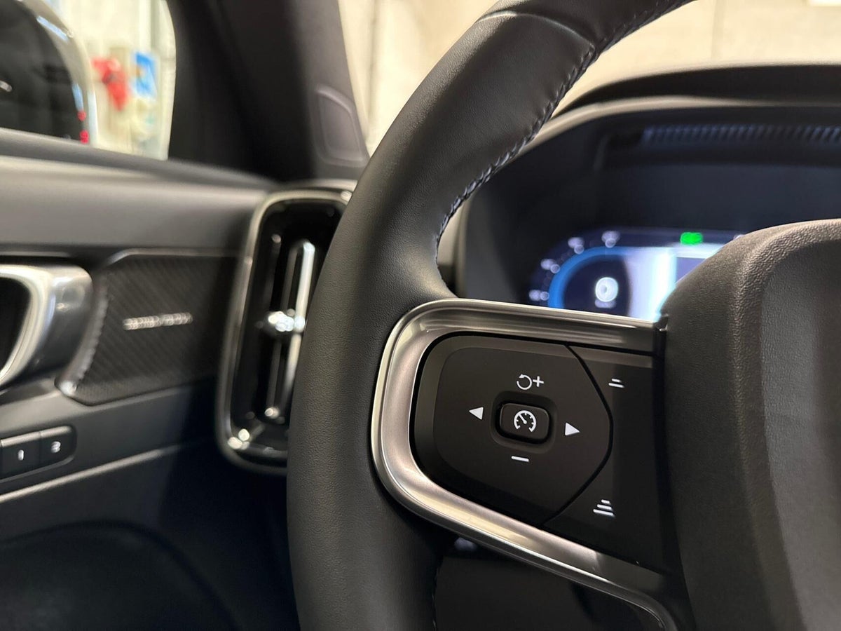 Volvo EC40 Twin Black Edition billede 18