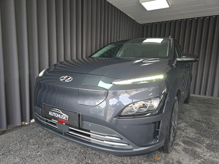 Hyundai Kona EV Trend