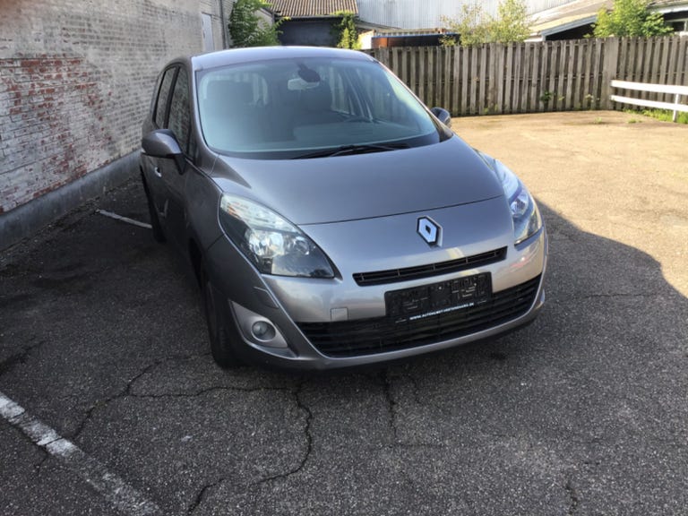 Renault Grand Scenic III dCi 110 Expression