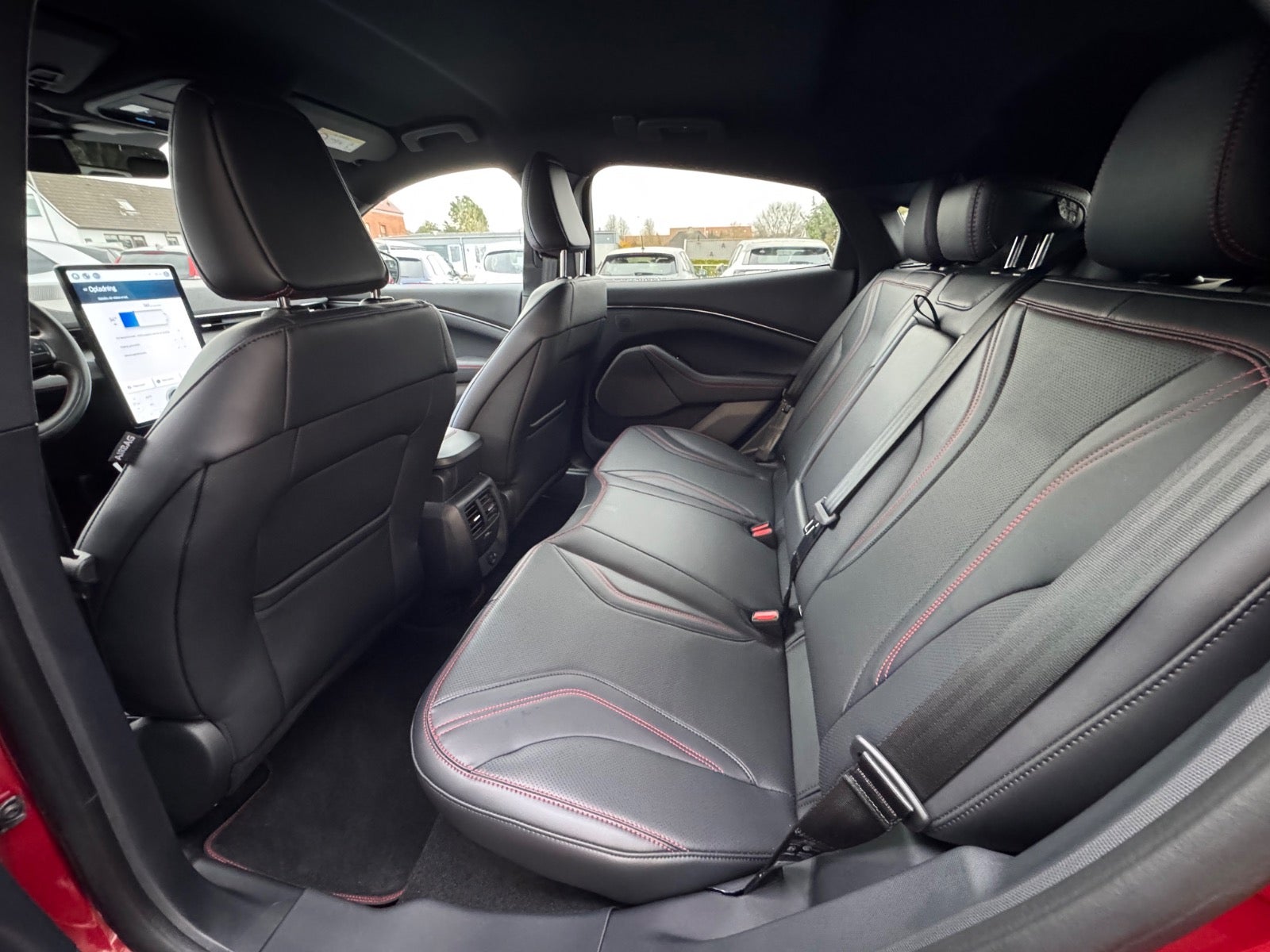 Billede af Ford Mustang Mach-E 98 Premium Extended Range