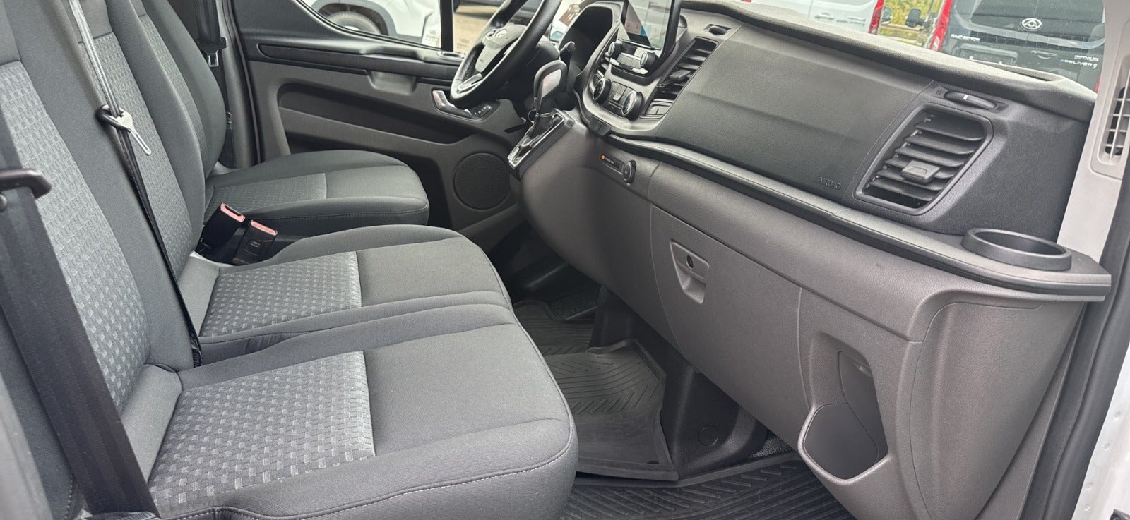 Billede af Ford Transit Custom 320S 2,0 TDCi 130 Trend aut.