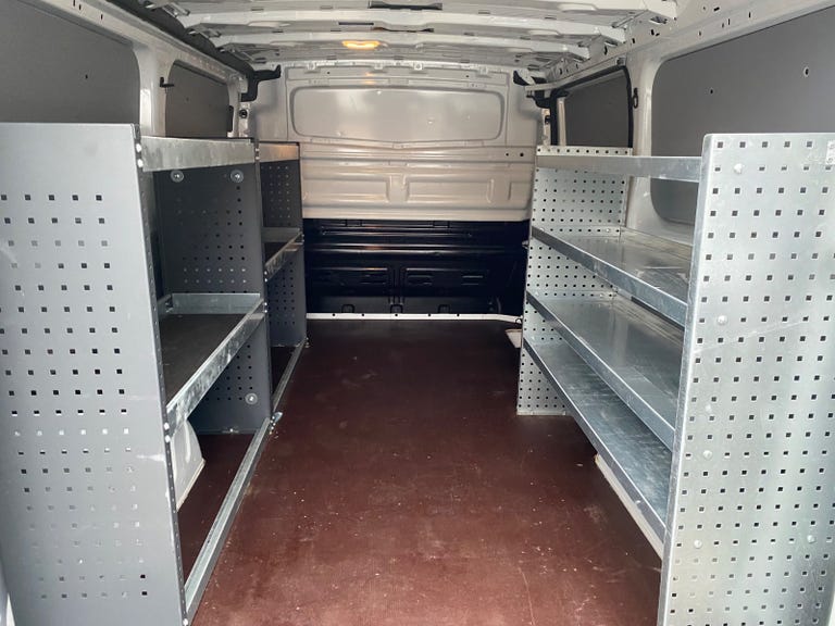 Renault Trafic T29 dCi 120 L2H1