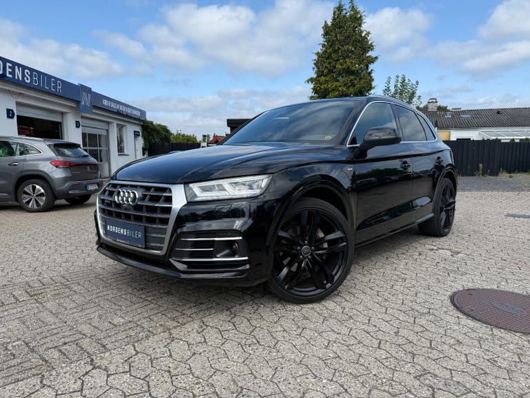 Audi Q5 TFSi 252 S-line quattro S-tr.