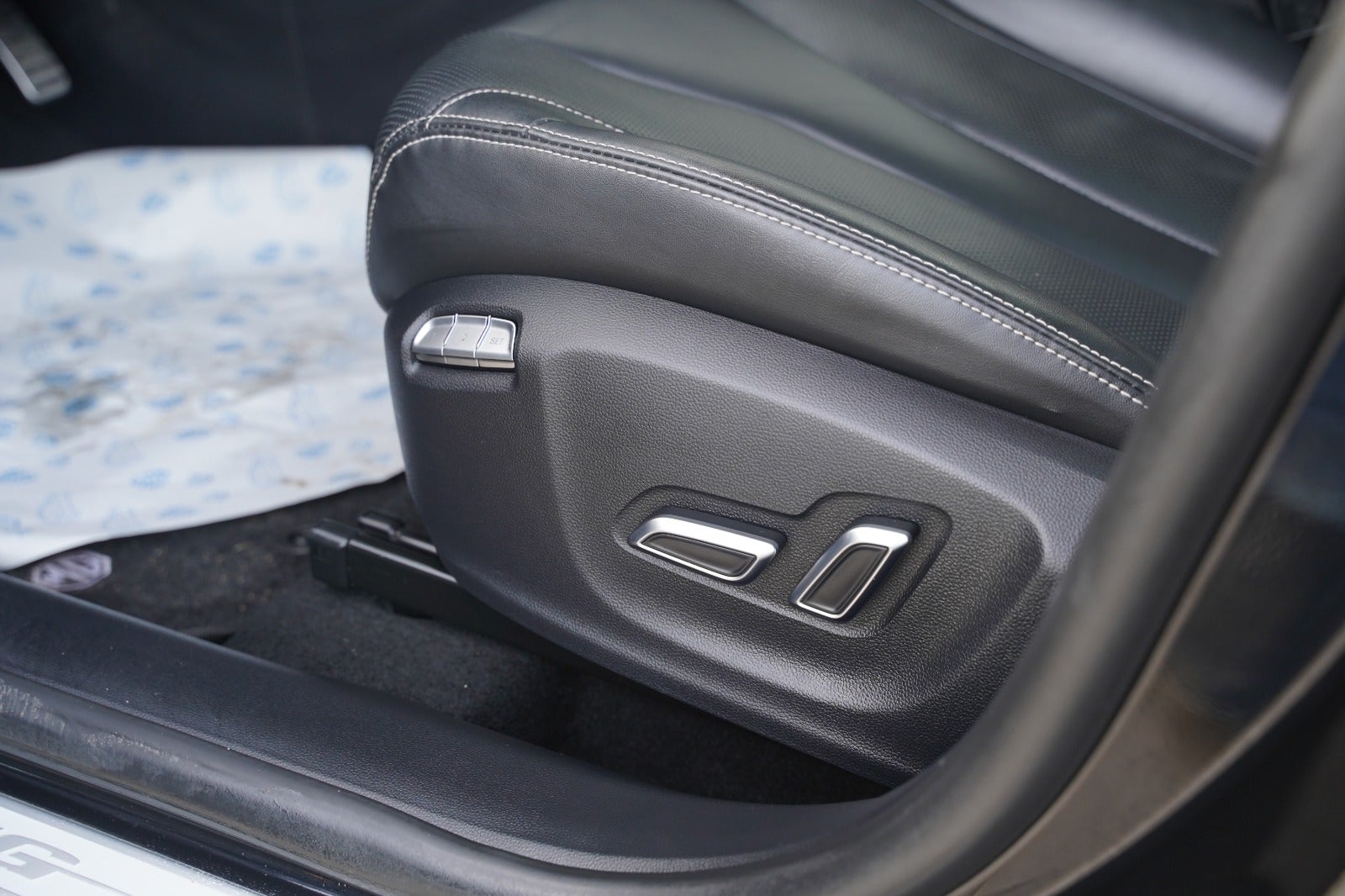 Billede af MG Marvel R  Luxury