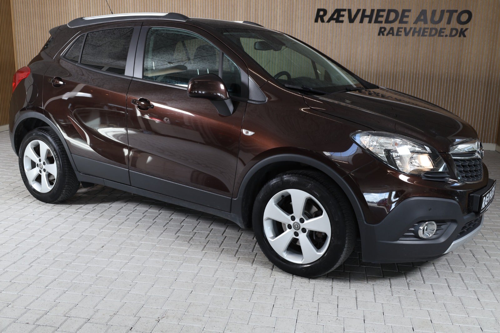 Opel Mokka T 140 Enjoy 2015