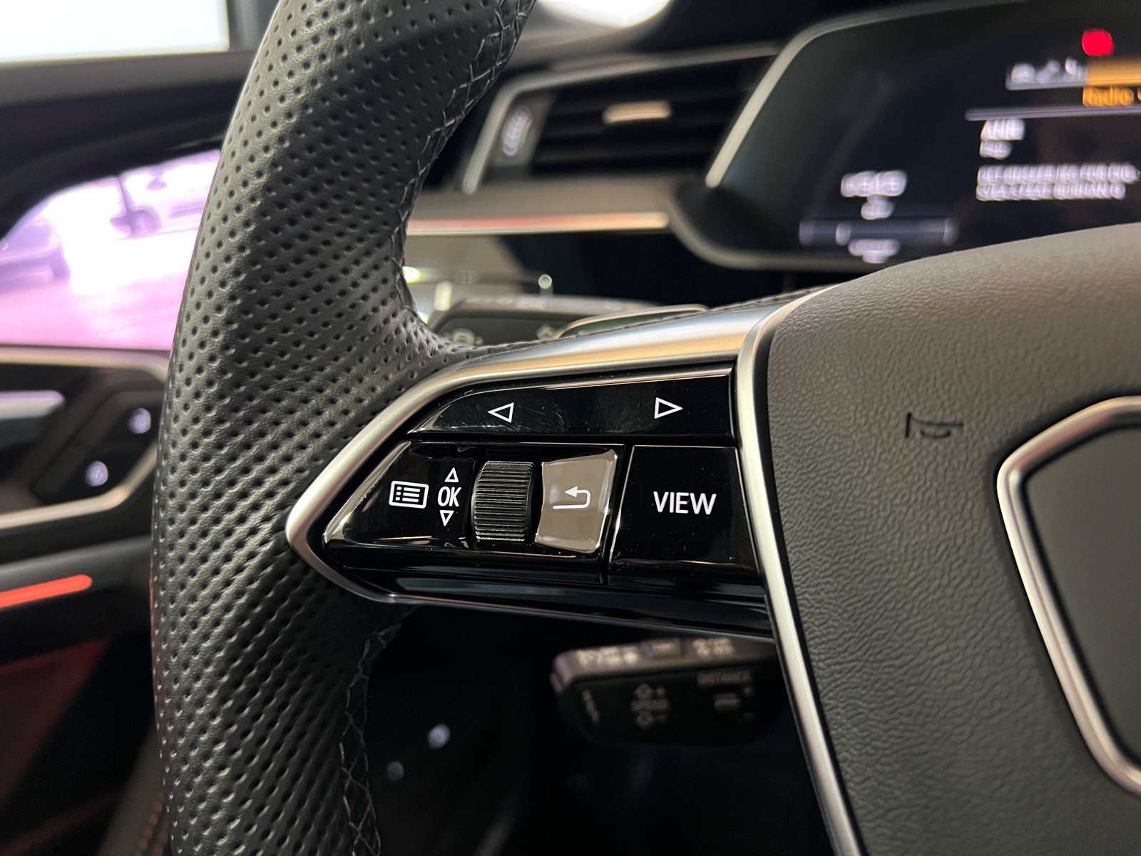 Audi e-tron Black Edition S-line quattro