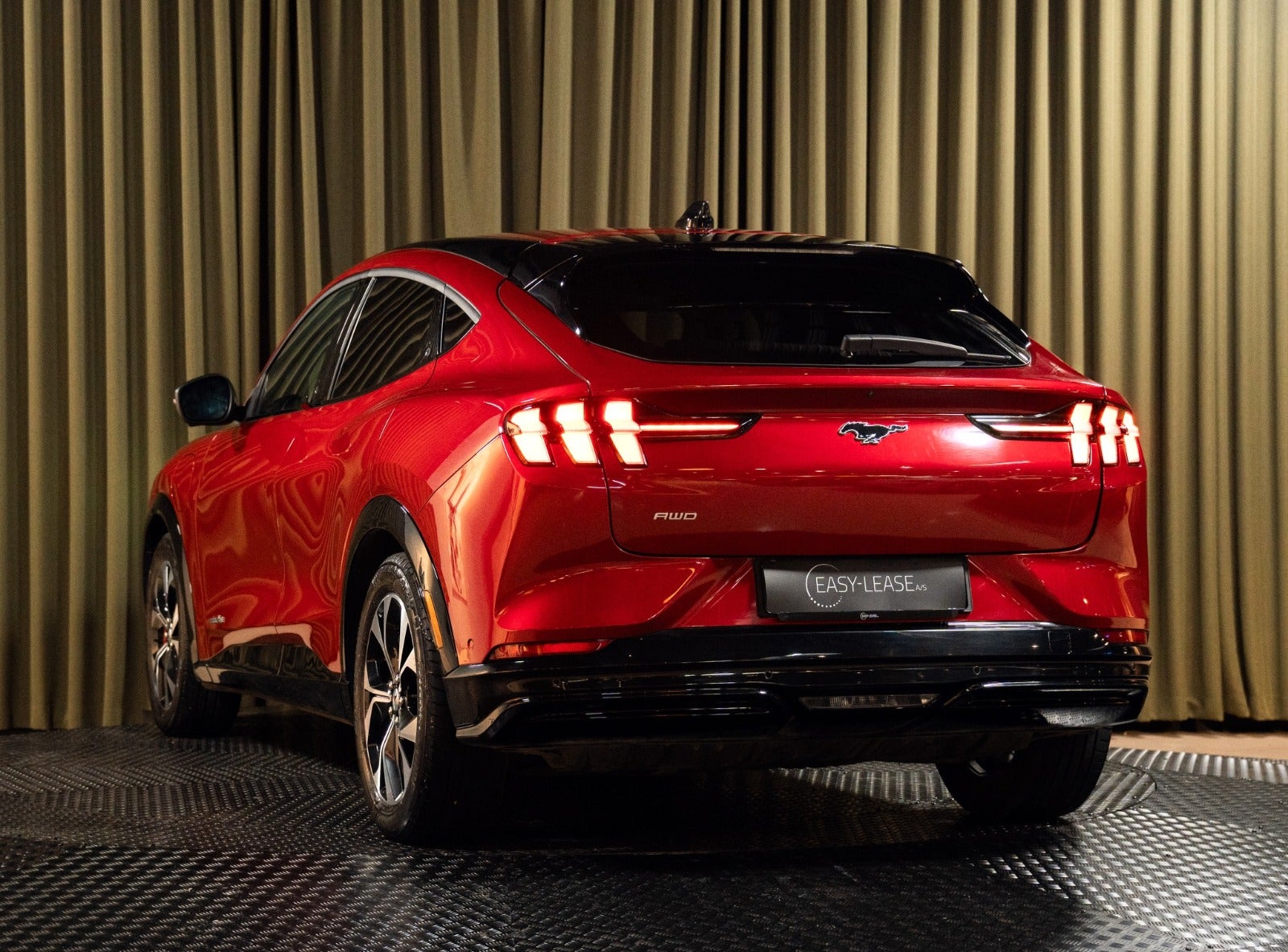 Billede af Ford Mustang Mach-E 70 Premium Standard Range AWD