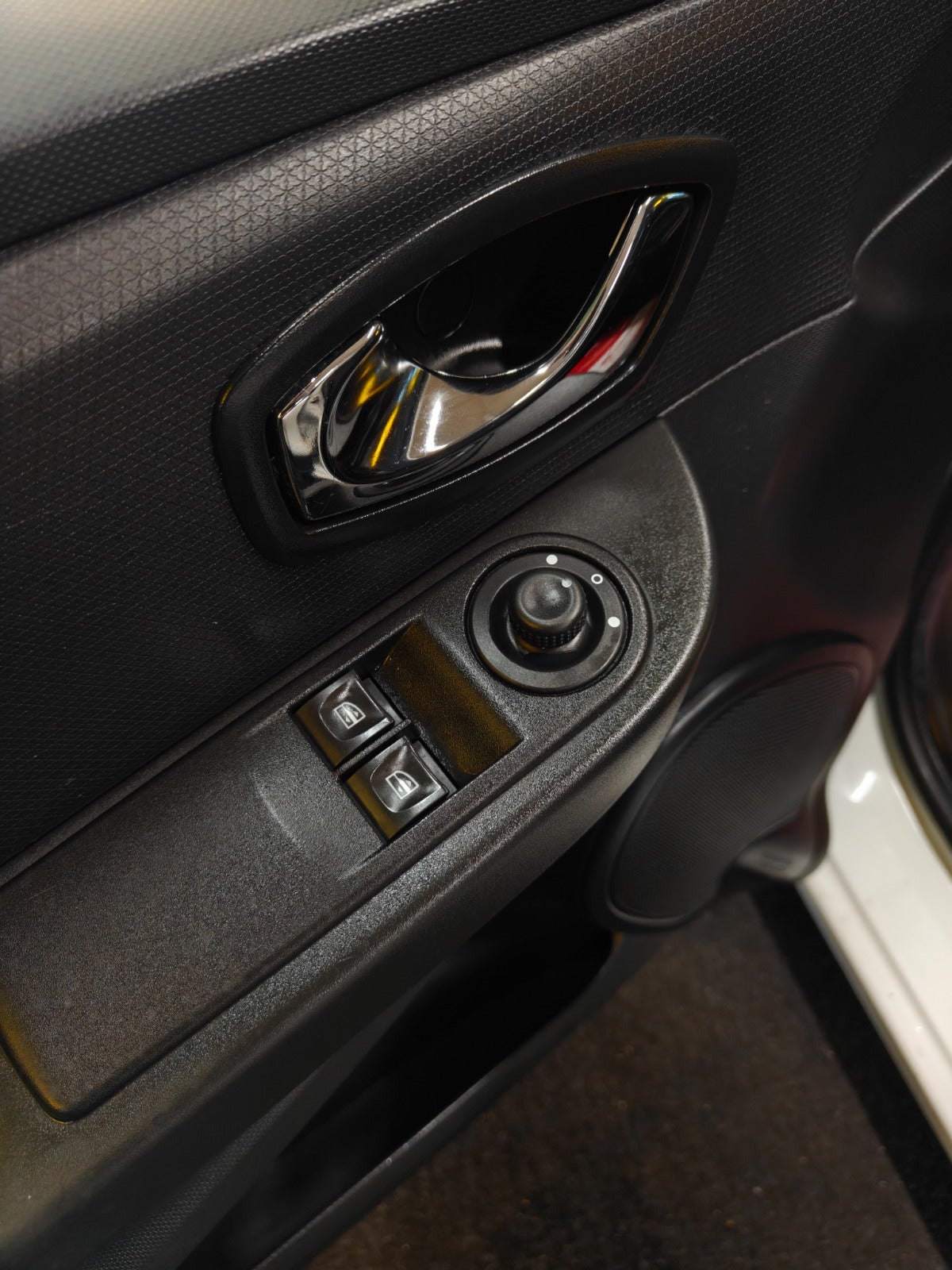 Billede af Renault Clio IV 1,2 16V Authentique