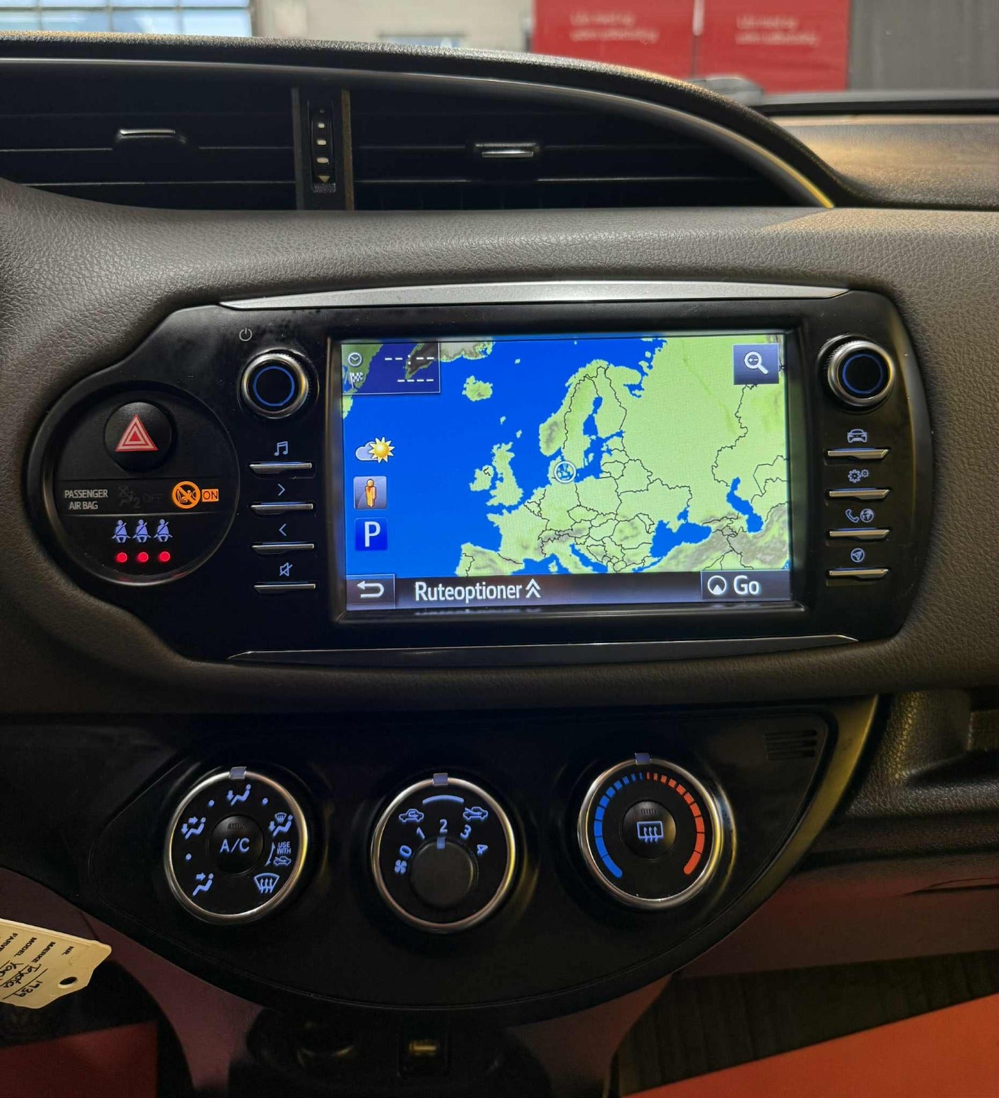 Billede af Toyota Yaris 1,0 VVT-i T1