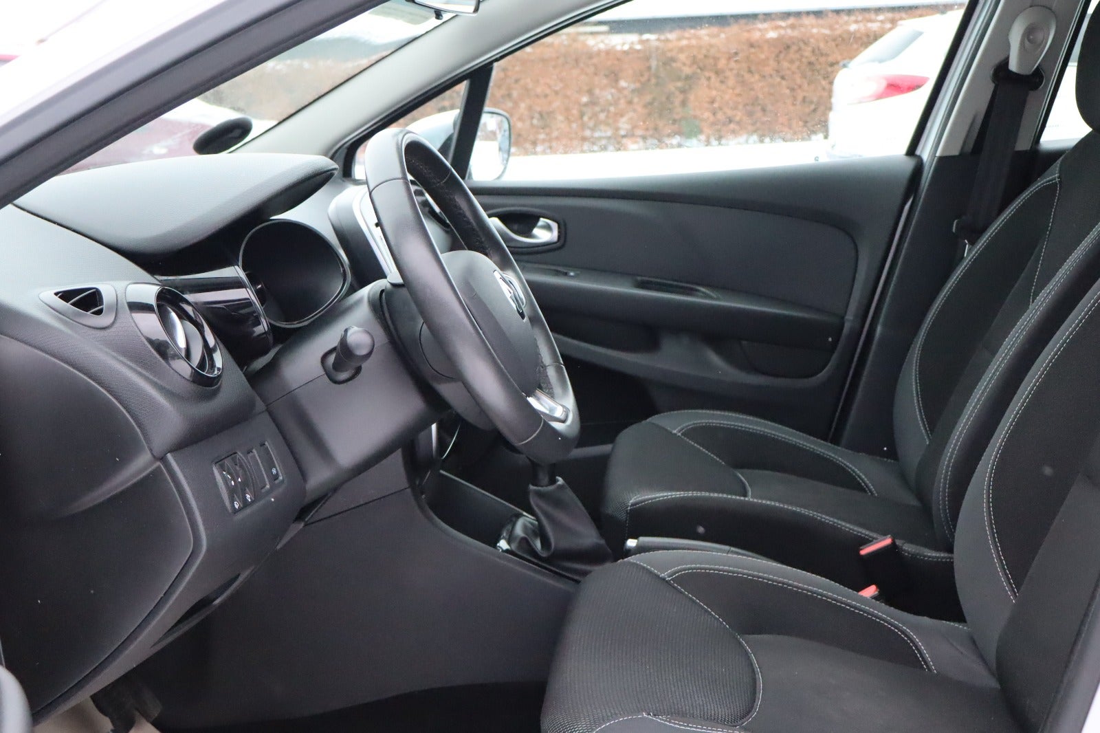 Billede af Renault Clio IV 0,9 TCe 90 Limited Sport Tourer