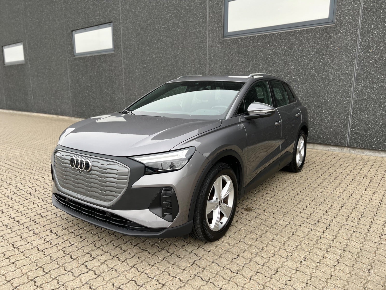 Audi Q4 e-tron Attitude