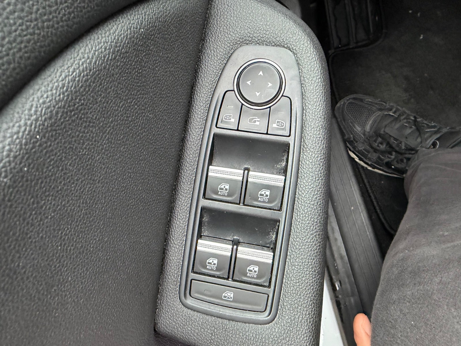 Billede af Renault Clio V 1,6 E-Tech Intens