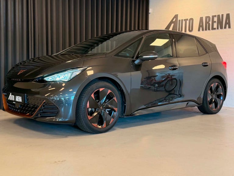 Cupra Born Dinamica Pack High