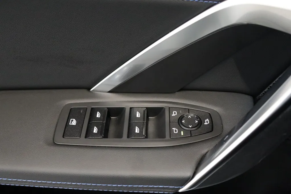 BMW iX2 eDrive20 M-Sport