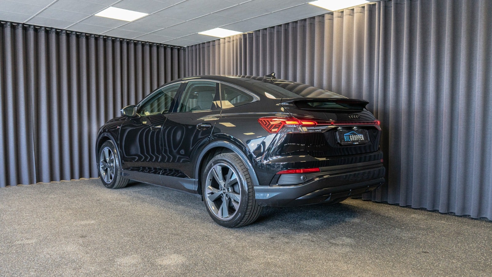 Billede af Audi Q4 e-tron 45 S-line Edition Sportback