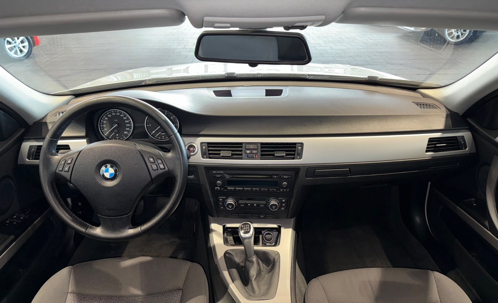 Billede af BMW 318i 2,0 