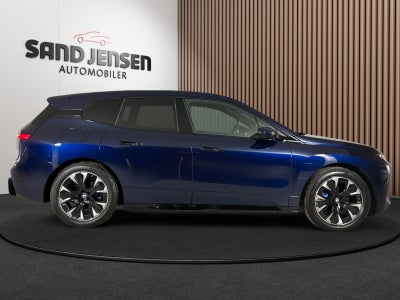 BMW iX xDrive60 M-Sport