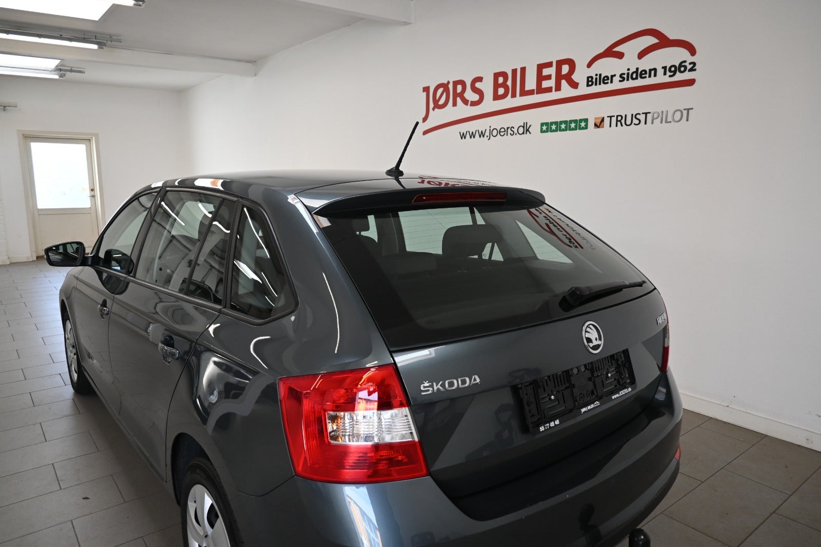 Skoda Rapid TSi 90 Ambition Spaceback DSG