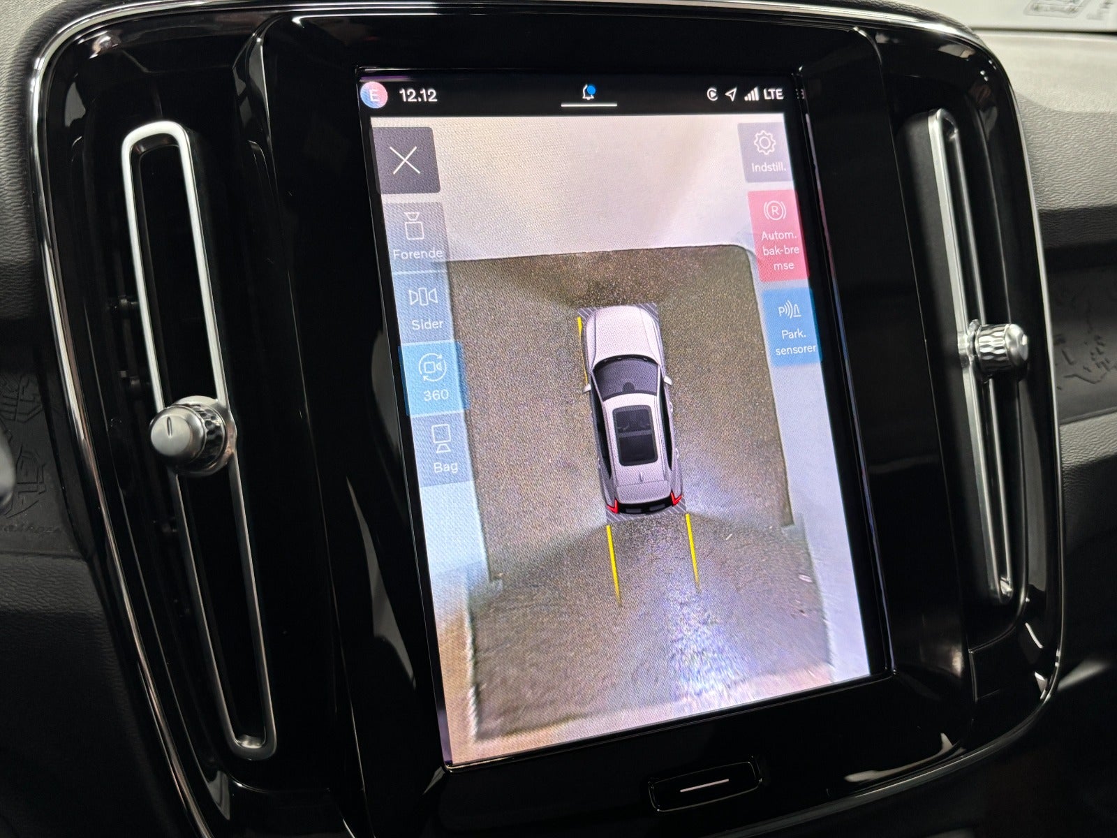 Billede af Volvo XC40  P6 ReCharge Ultimate