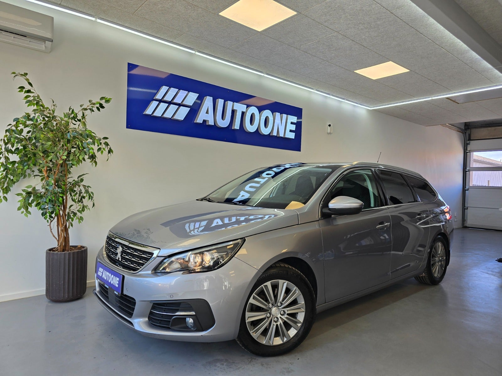 Billede af Peugeot 308 1,5 BlueHDi 130 Prestige SW