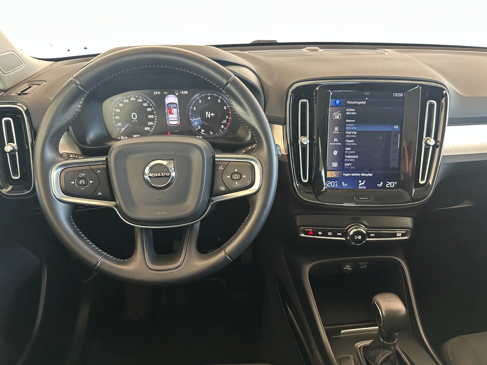 Billede af Volvo XC40 1,5 T3 163 Momentum