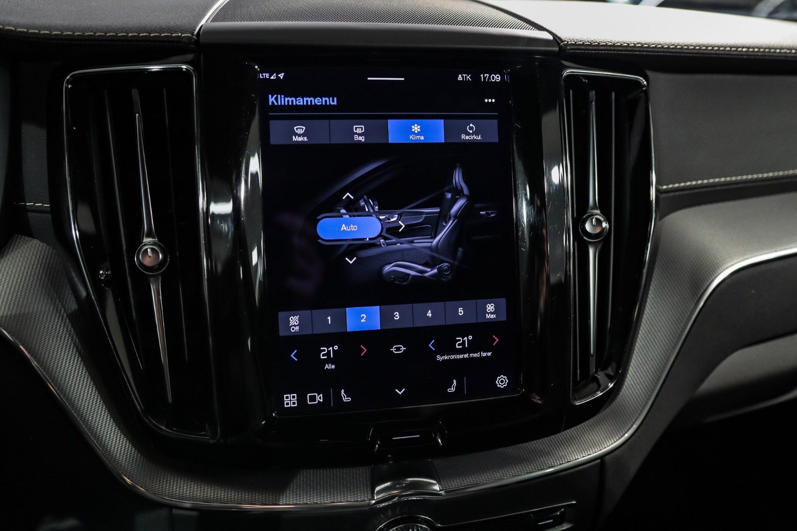 Billede af Volvo XC60 2,0 B4 197 R-Design aut.