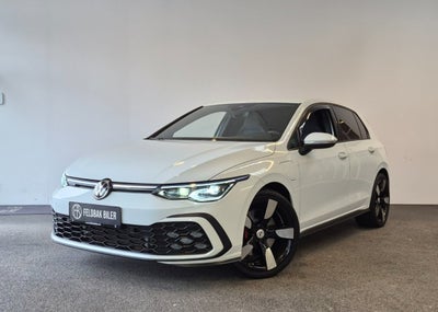 VW Golf VIII 1,4 GTE DSG 5d